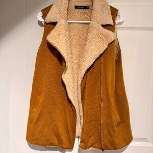 Sherpa lined vest